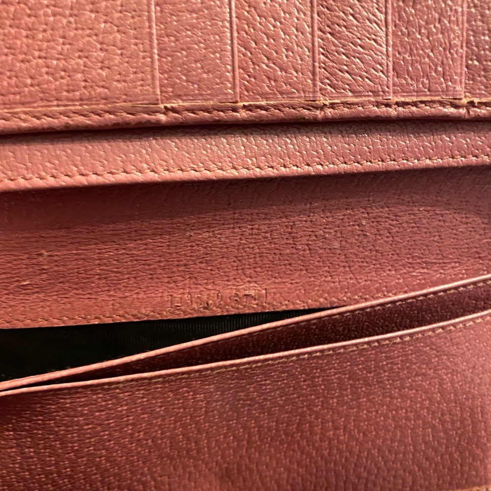 Gucci Continental pebble leather wallet rose pink - Picture 3 of 5